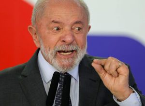 Lula acaba com isenção do imposto para criptomoedas até R$ 35 mil e vai tributar autocustódia