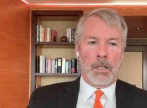 Michael Saylor diz que risco da computação quântica para o Bitcoin é jogada de marketing de outras criptomoedas